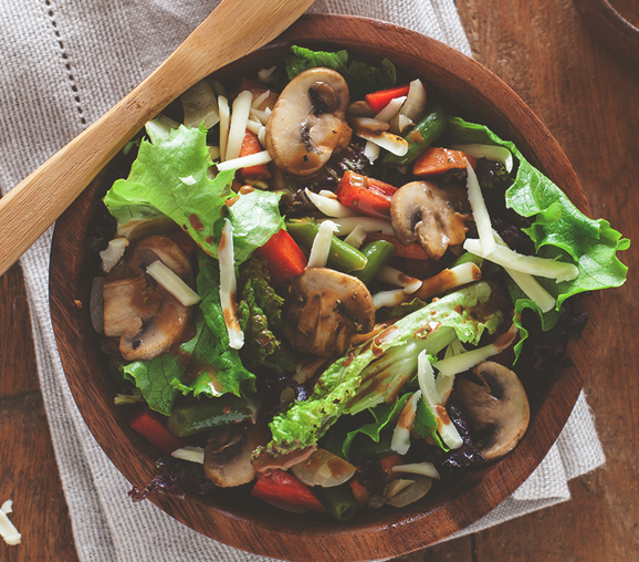 OLIVA & TOMATO, MÁS QUE ENSALADAS