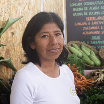 Foto de LUCY GÓMEZ: BAYAS PERUANAS DESDE HUÁNUCO